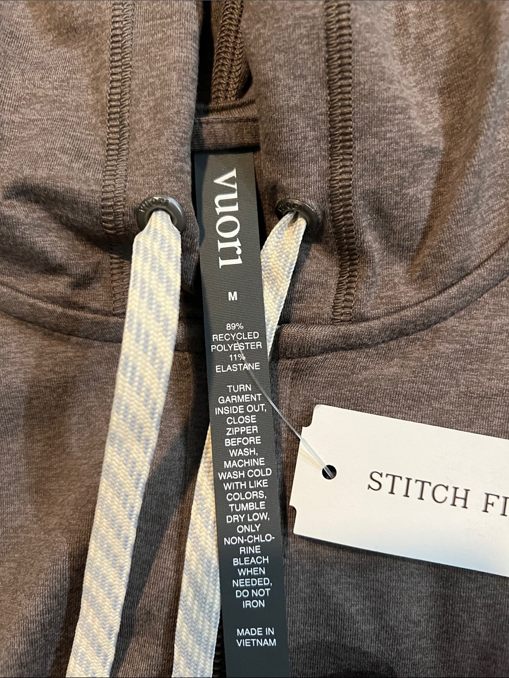 Vuori Halo Performance Hoodie 2.0 - Chai Heather - Picture 9 of 9
